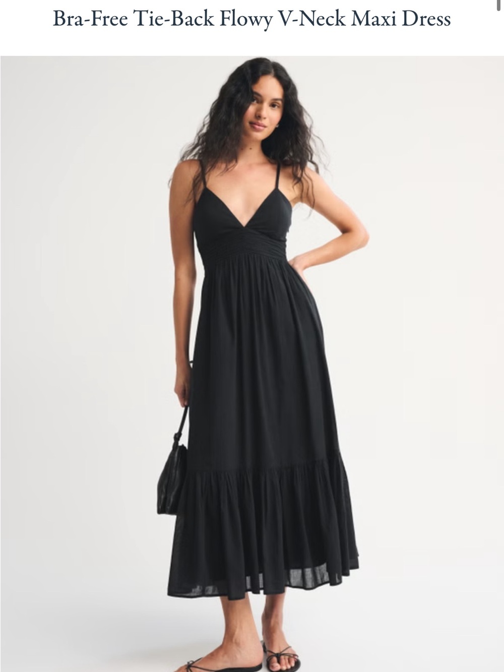 Abercrombie & Fitch Black V-Neck Tie-Back Maxi Dress
